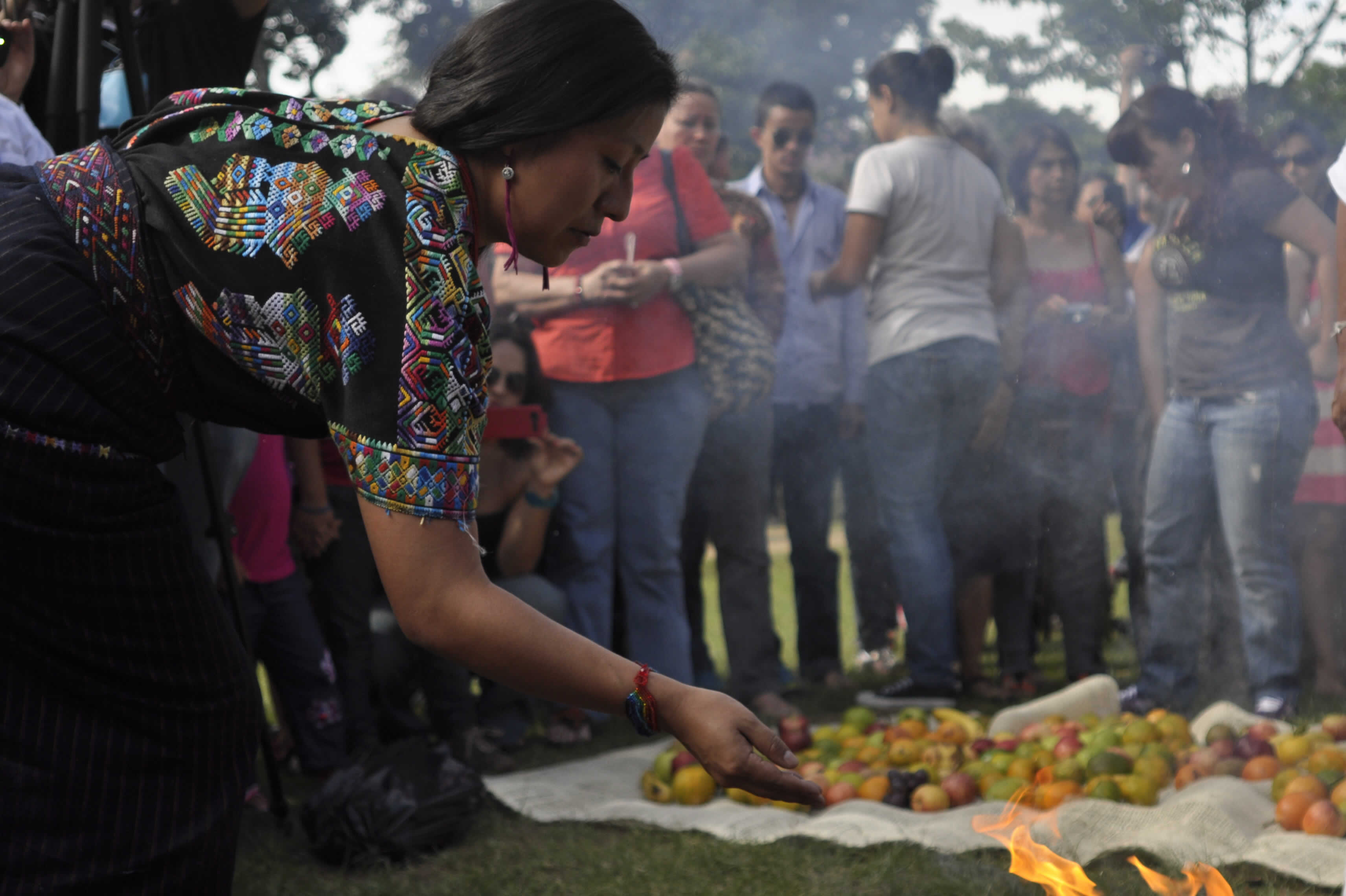 Rosa Chavez, poeta Maya de Guatemala