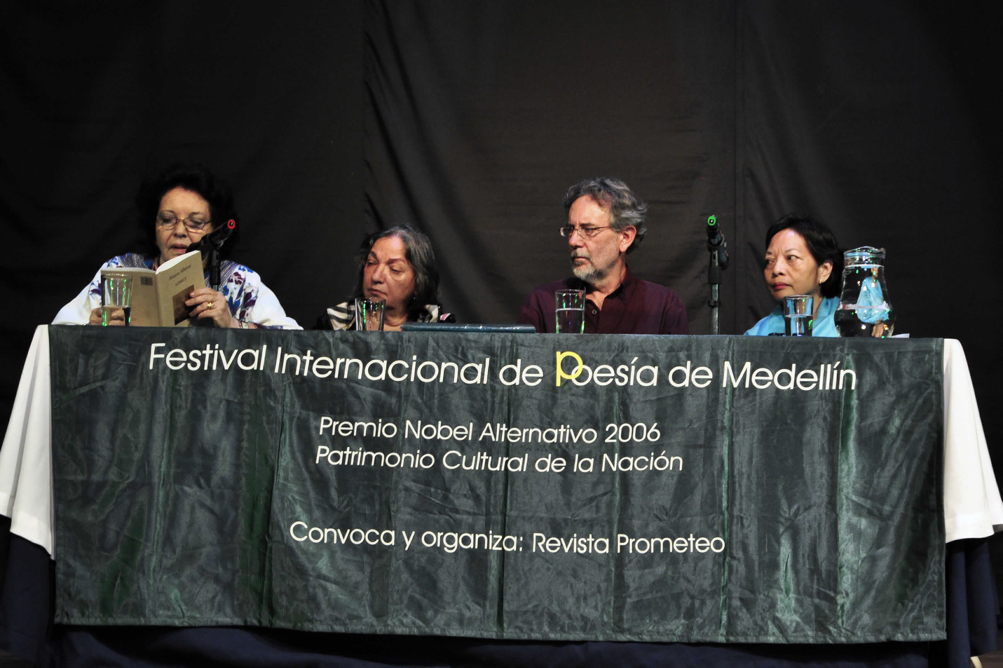 De izquierda a derecha: Aitana Alberti, Amparo Inés Osorio, Les Wicks, Marra PL. Lanot