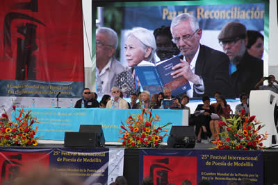 Lectura de Giovanni Quessep (Colombia). © #25FIPM. Photo: Natalia Rendón