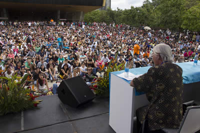 Lectura de Pornpen Hantrakool (Tailandia). © #25FIPM. Photo: Natalia Rendón