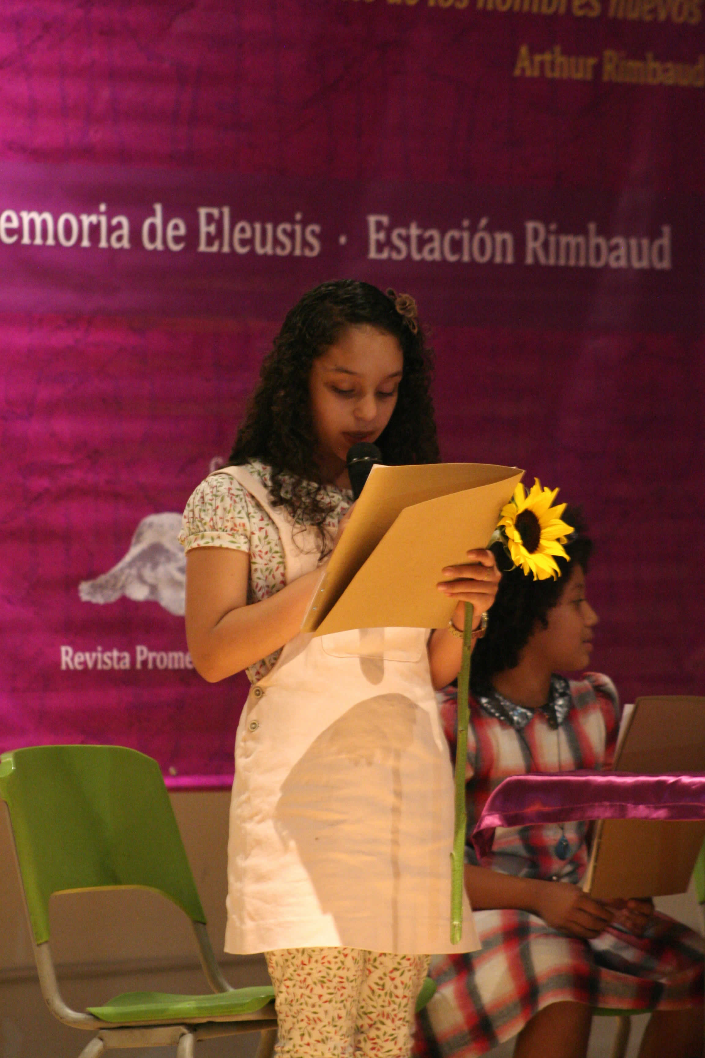 Lectura de jovenes del Proyecto Gulliver. © Natalia Rendón